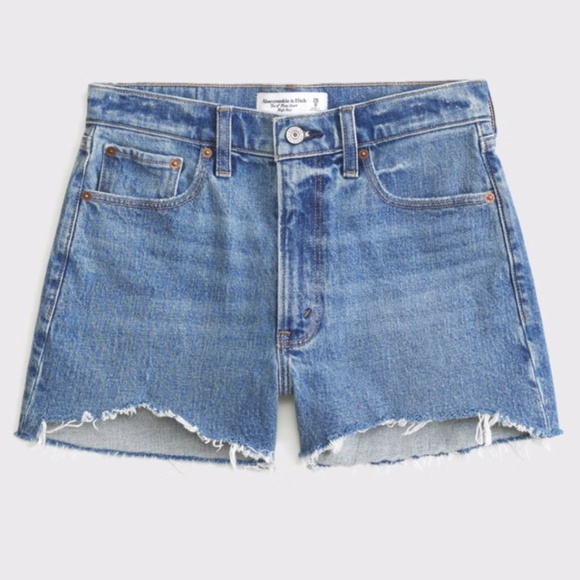 Abercrombie and Fitch High Rise 4" Mom Short - Picture 1 of 4